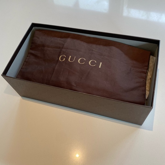 GUCCI Loafers Size 37 (6.5 US) with original box - Picture 9 of 9